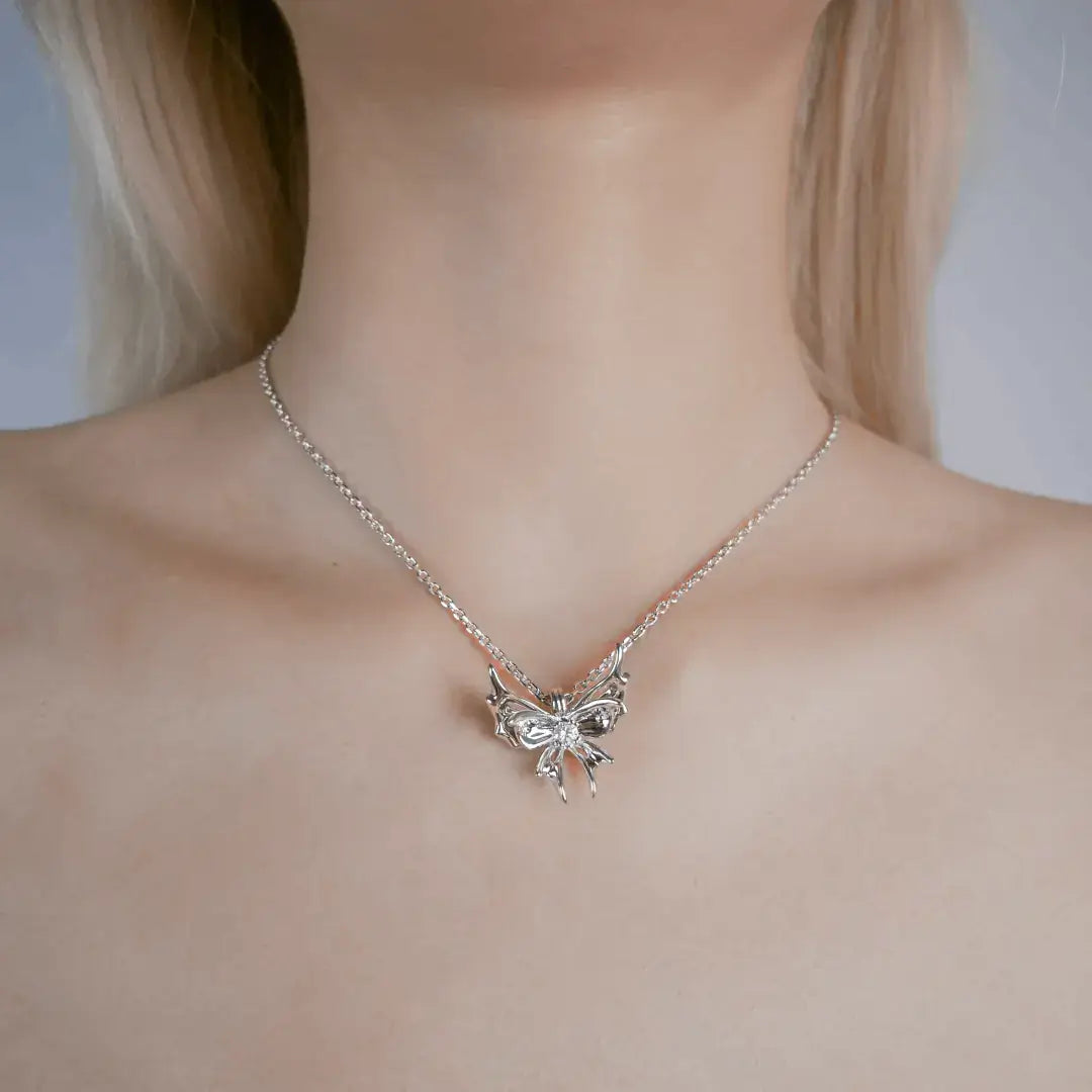 COLLIER PAPILLON CHRYSALIDE